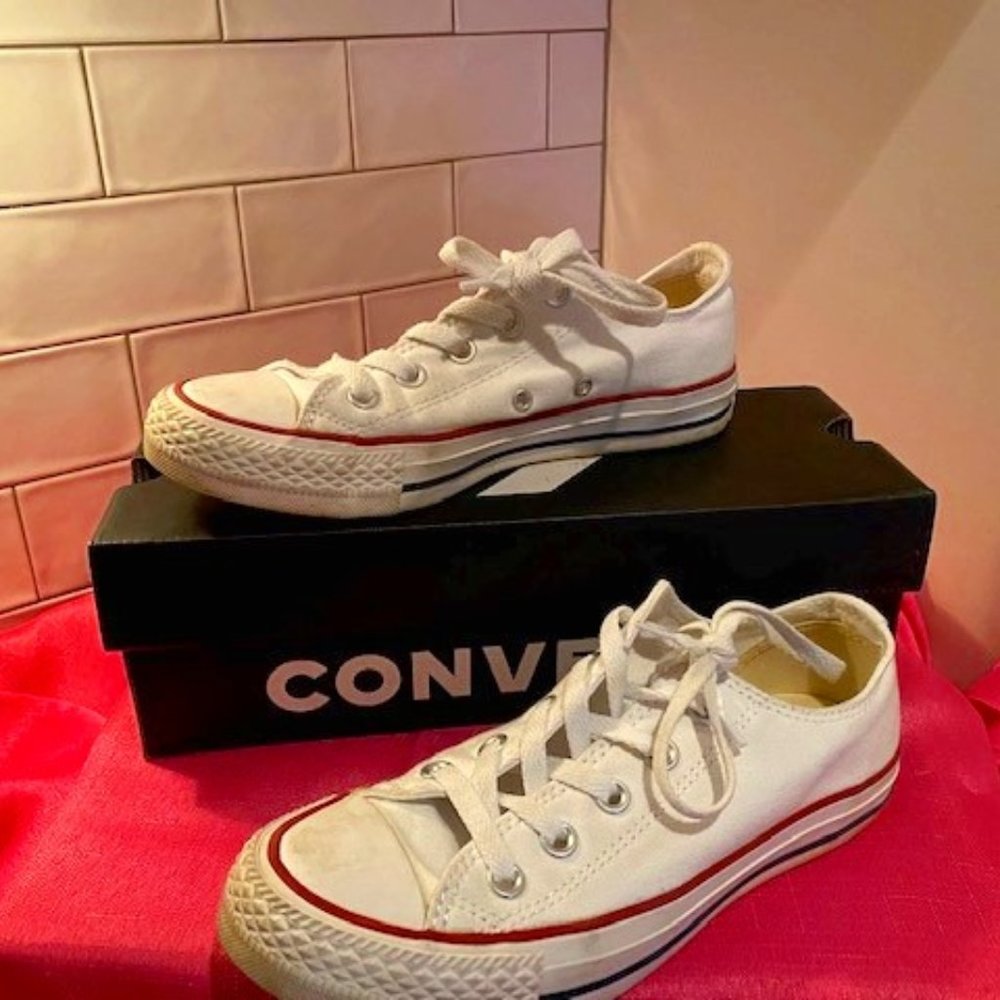 Converse All-Star Converse Optical White Sz 6